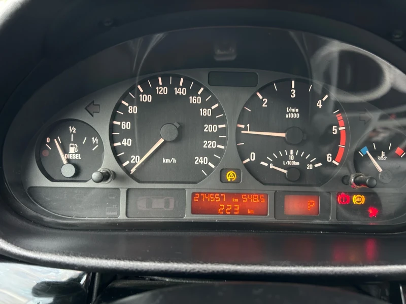 BMW 320 E46, снимка 10 - Автомобили и джипове - 52678933