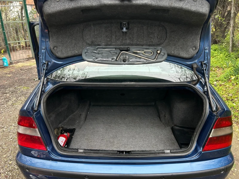 BMW 320 E46, снимка 17 - Автомобили и джипове - 52678933