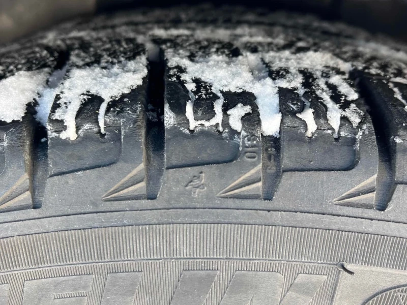 Subaru WRX * 4dr Sdn Man * CARFAX * БЕЗ ПЪРВОНАЧАЛНА ВНОСКА, снимка 12 - Автомобили и джипове - 53206667