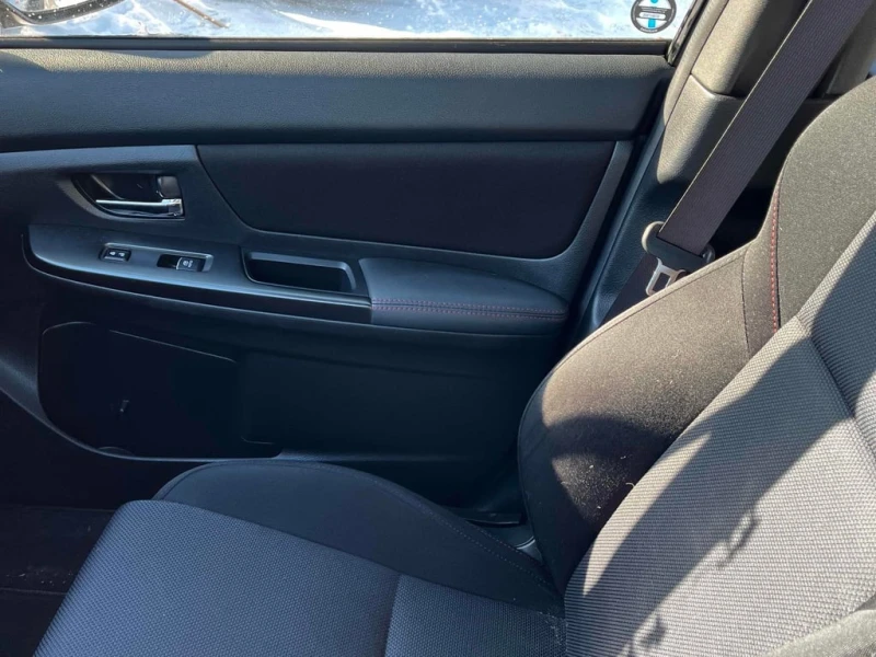 Subaru WRX * 4dr Sdn Man * CARFAX * БЕЗ ПЪРВОНАЧАЛНА ВНОСКА, снимка 15 - Автомобили и джипове - 53206667