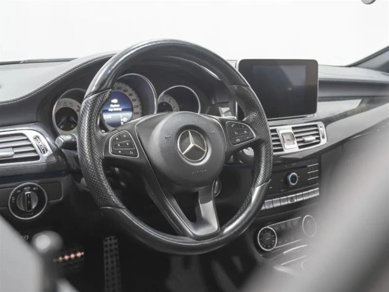 Mercedes-Benz CLS 400 ОБДУХВАНЕ * * CARFAX * * АВТО КРЕДИТ * * , снимка 7 - Автомобили и джипове - 53225151