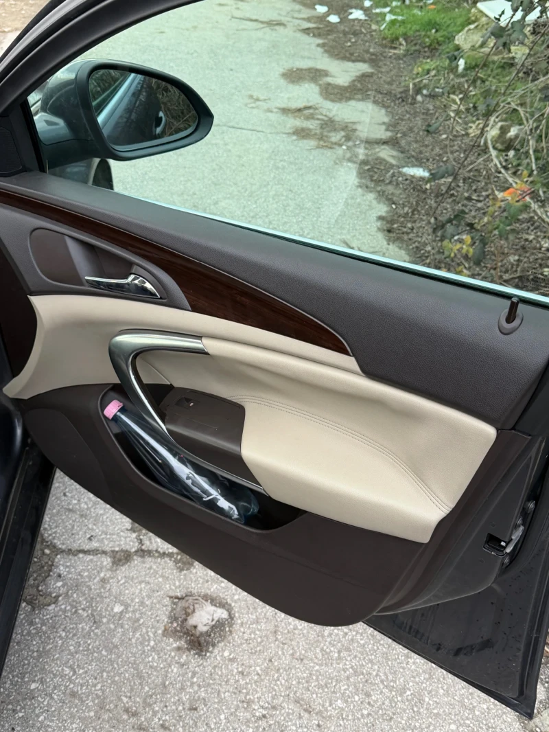 Opel Insignia 2.0, снимка 10 - Автомобили и джипове - 53262966