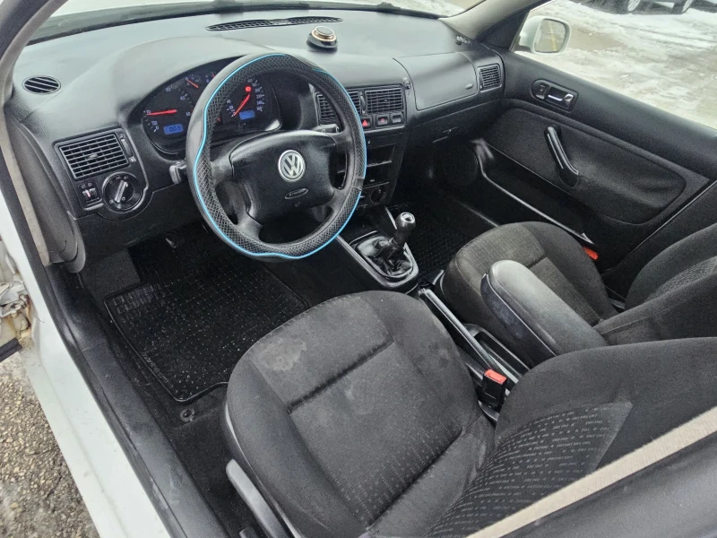 VW Golf 1.9 TDI* 101ps, снимка 7 - Автомобили и джипове - 53340543