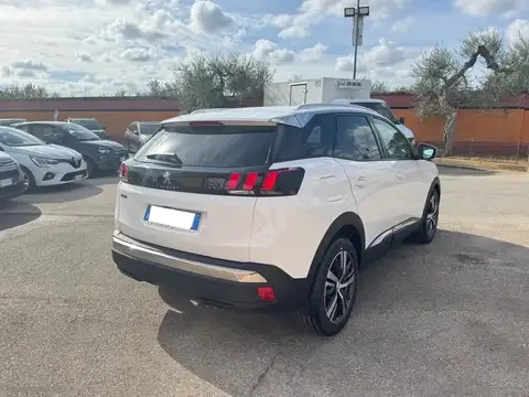 Peugeot 3008 2.0 - изображение 4