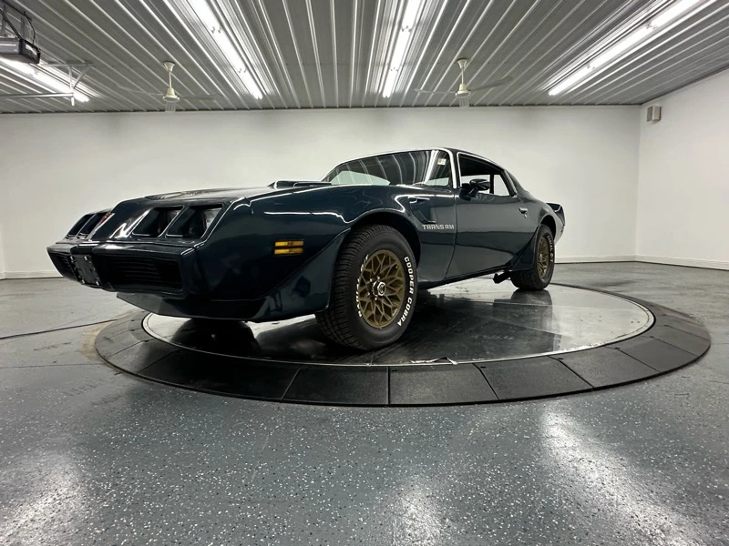 Pontiac Trans am T/A, снимка 2 - Автомобили и джипове - 53920057