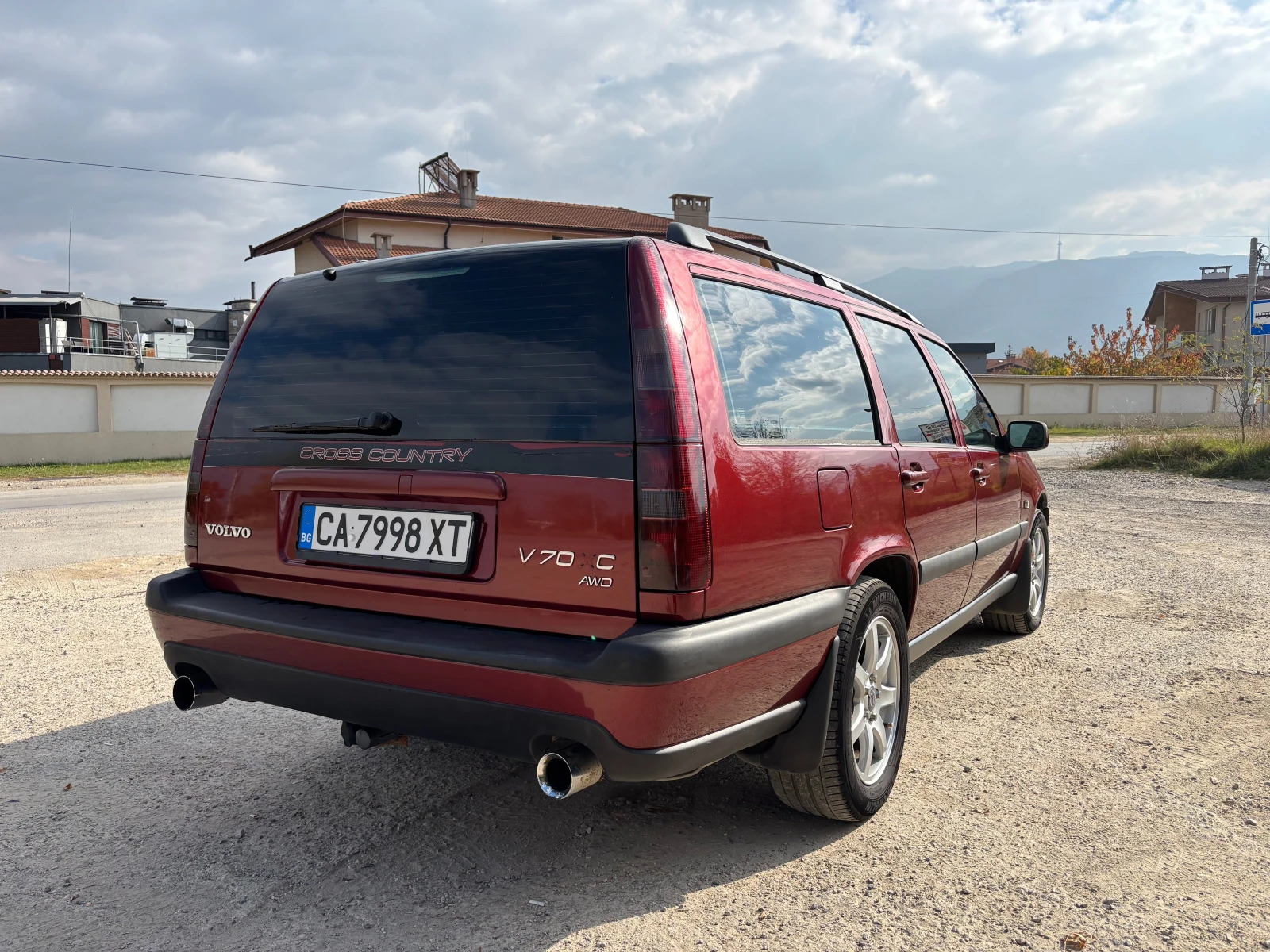 Volvo V70 XC - изображение 4