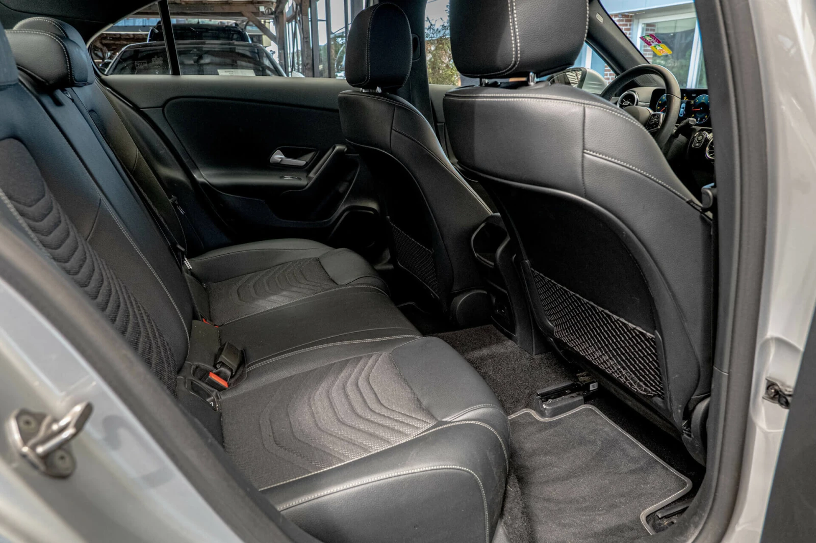 Mercedes-Benz A 180 d/Седан/Virtual/Подгрев/Dynamic Select/MBUX - изображение 6