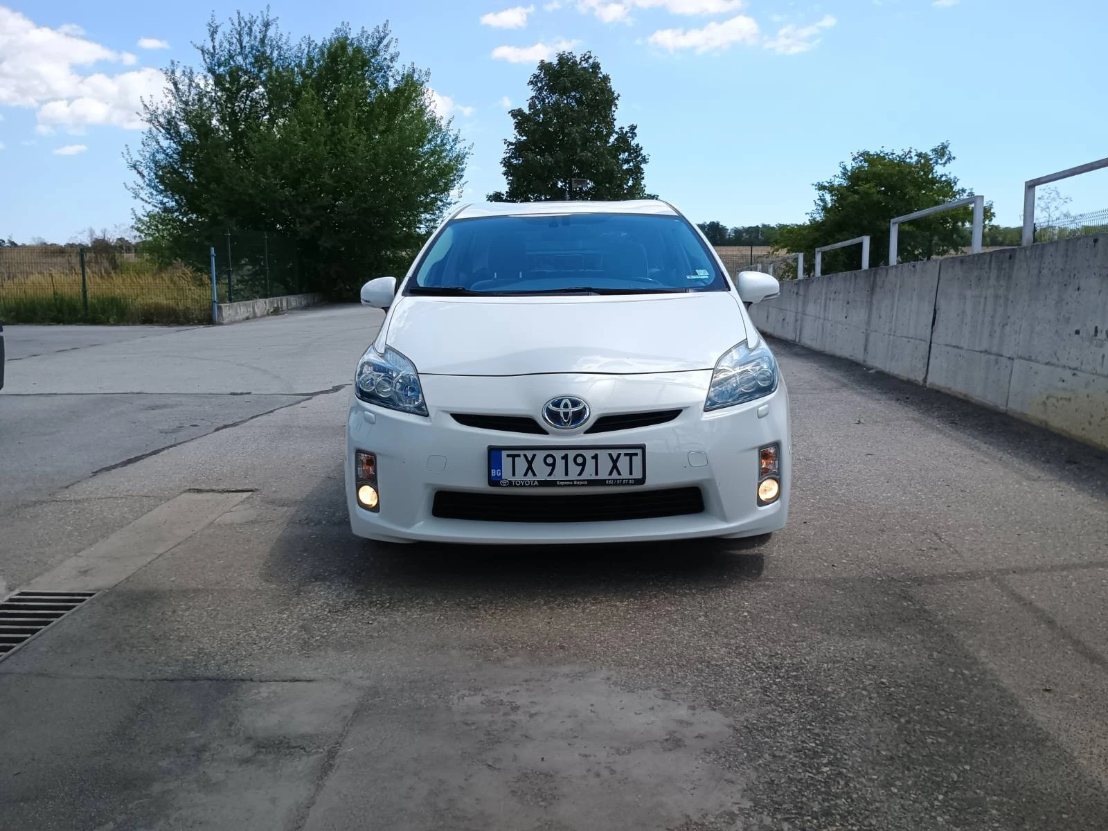 Toyota Prius 3 - изображение 2