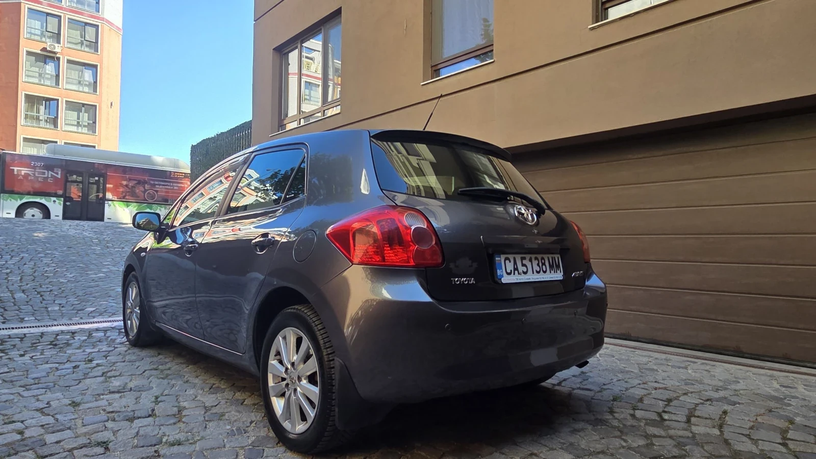 Toyota Auris 75 хил KM/Автоматик/Navi - изображение 4