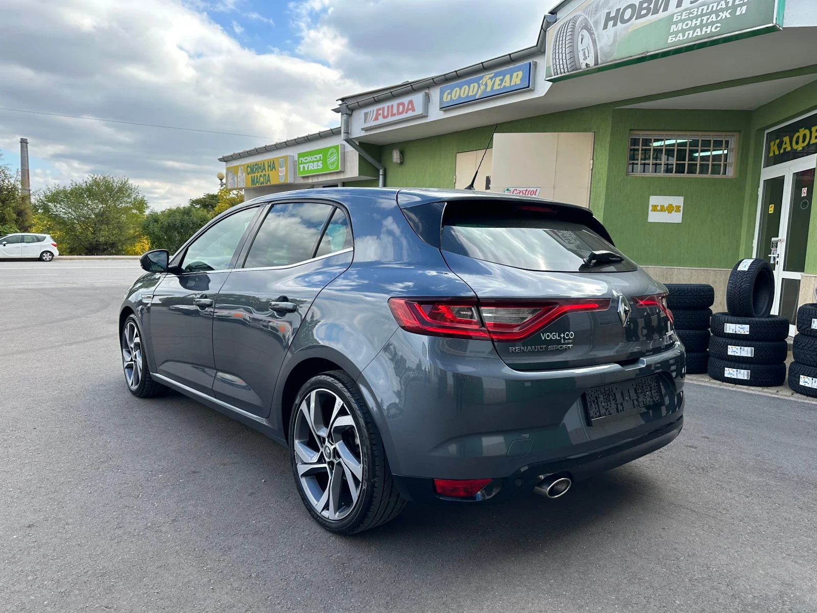 Renault Megane GT-Line* PureLed* BOSE* EURO6* Топ Състояние - изображение 7