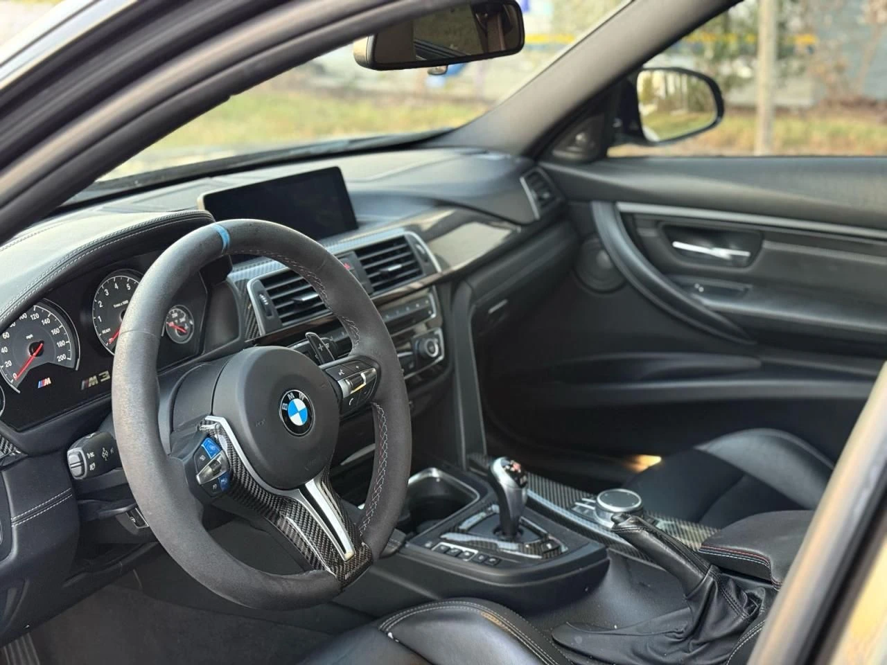 BMW M3  - изображение 9