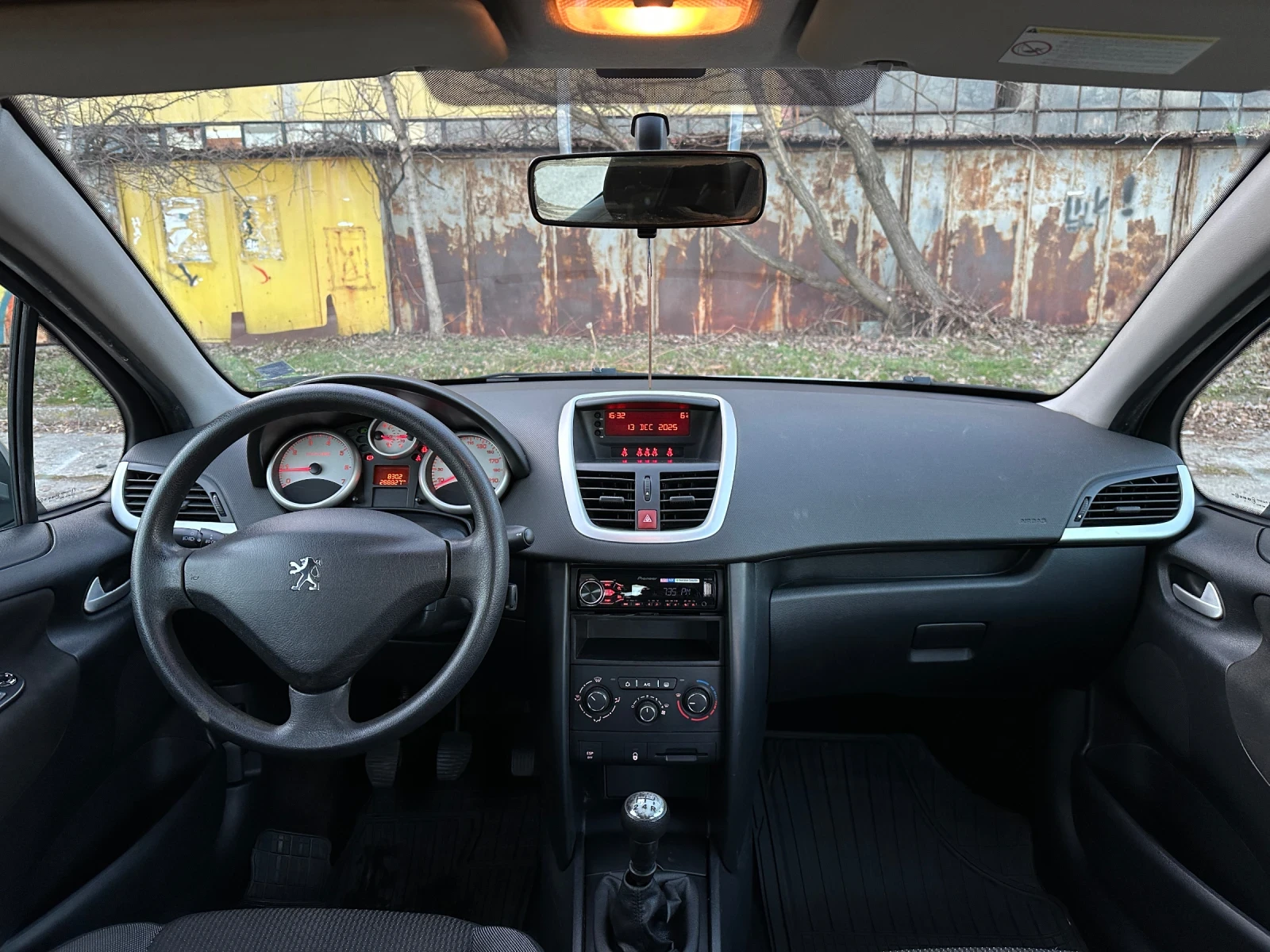 Peugeot 207 1.4 LPG | Mobile.bg � ����������� 8