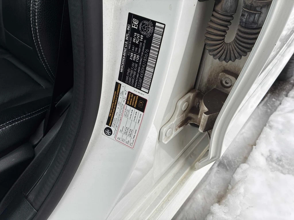 Mercedes-Benz C 300 2017 * CARFAX * БЕЗ ПЪРВОНАЧАЛНА ВНОСКА - изображение 10