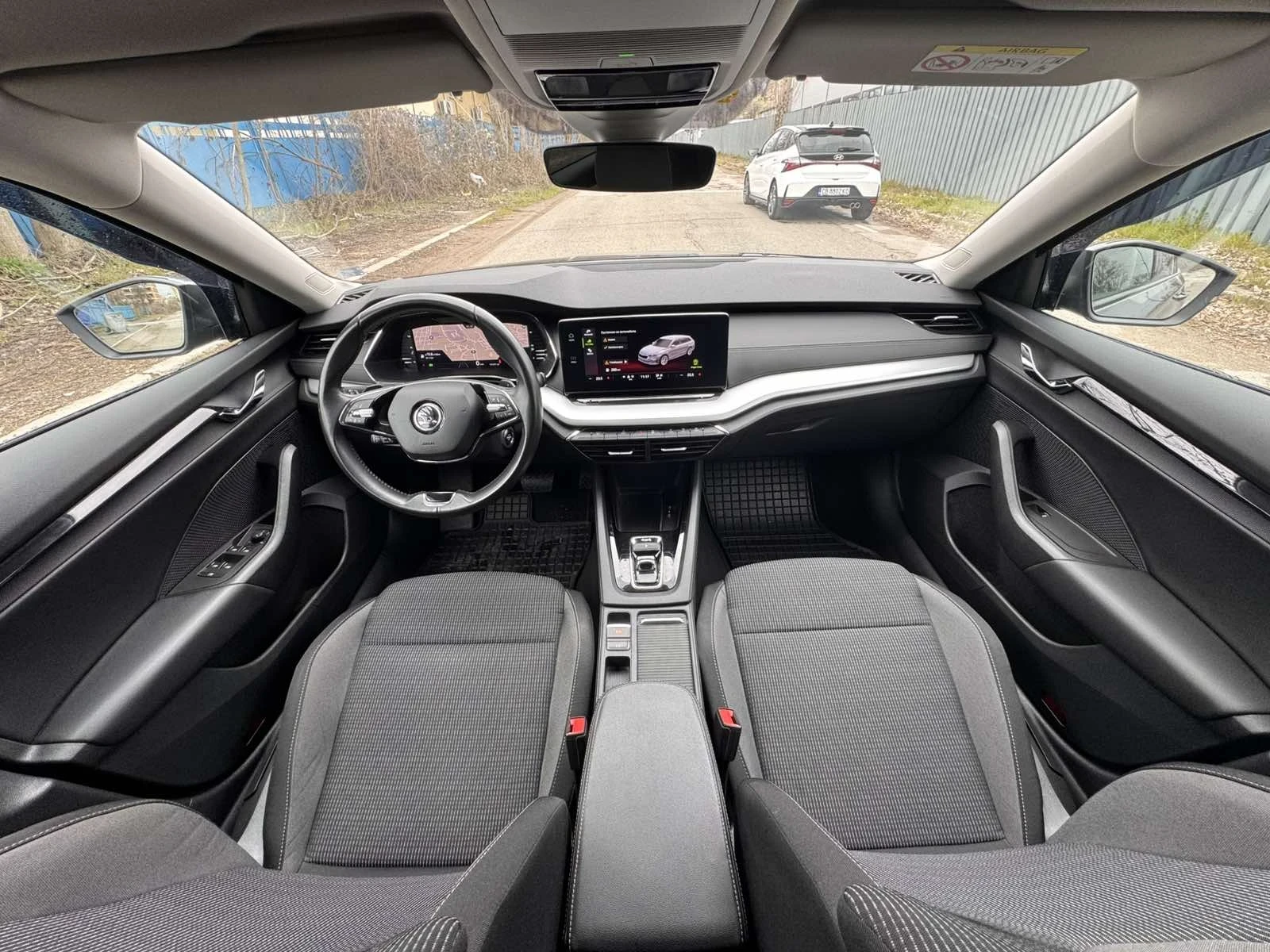 Skoda Octavia, снимка 10 - Автомобили и джипове - 54022838