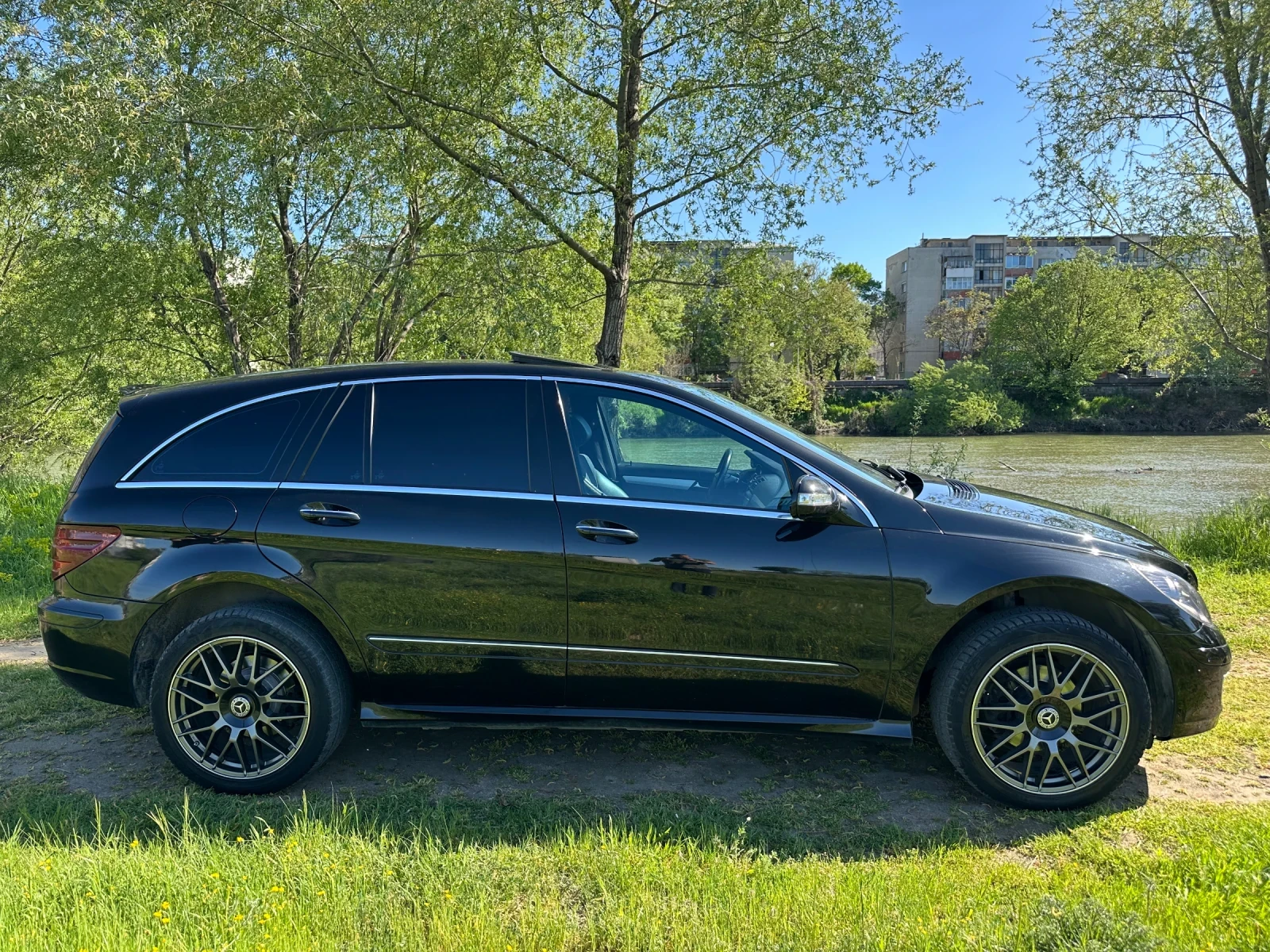 Mercedes-Benz R 350  R350 V6 3.5 4MATIC