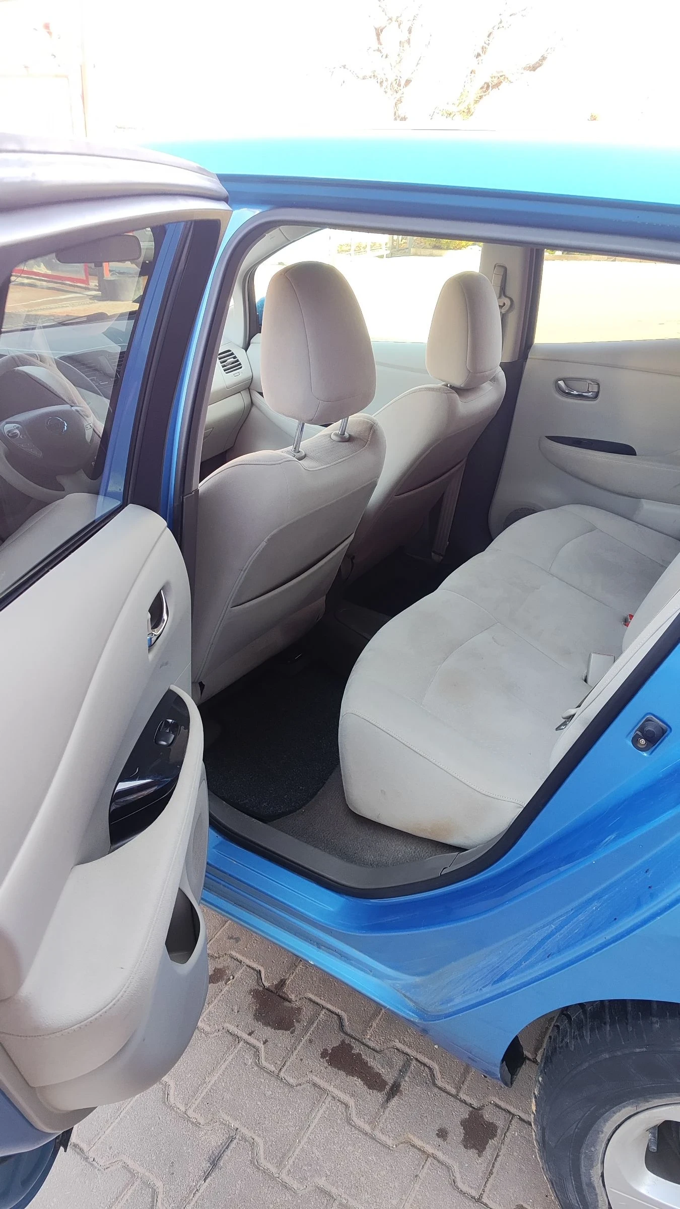 Nissan Leaf , снимка 8 - Автомобили и джипове - 54508420