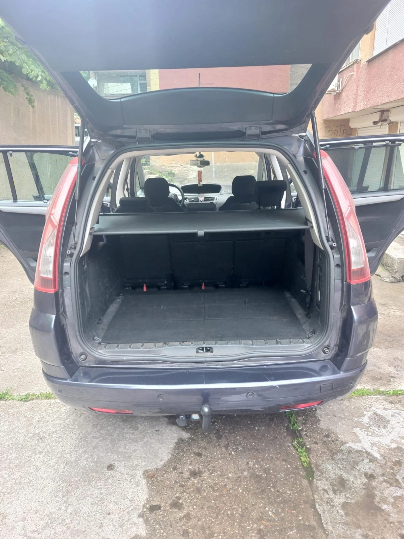 Citroen C4 Picasso Grand Picaso 1.8 Gaz, снимка 2 - Автомобили и джипове - 54543146