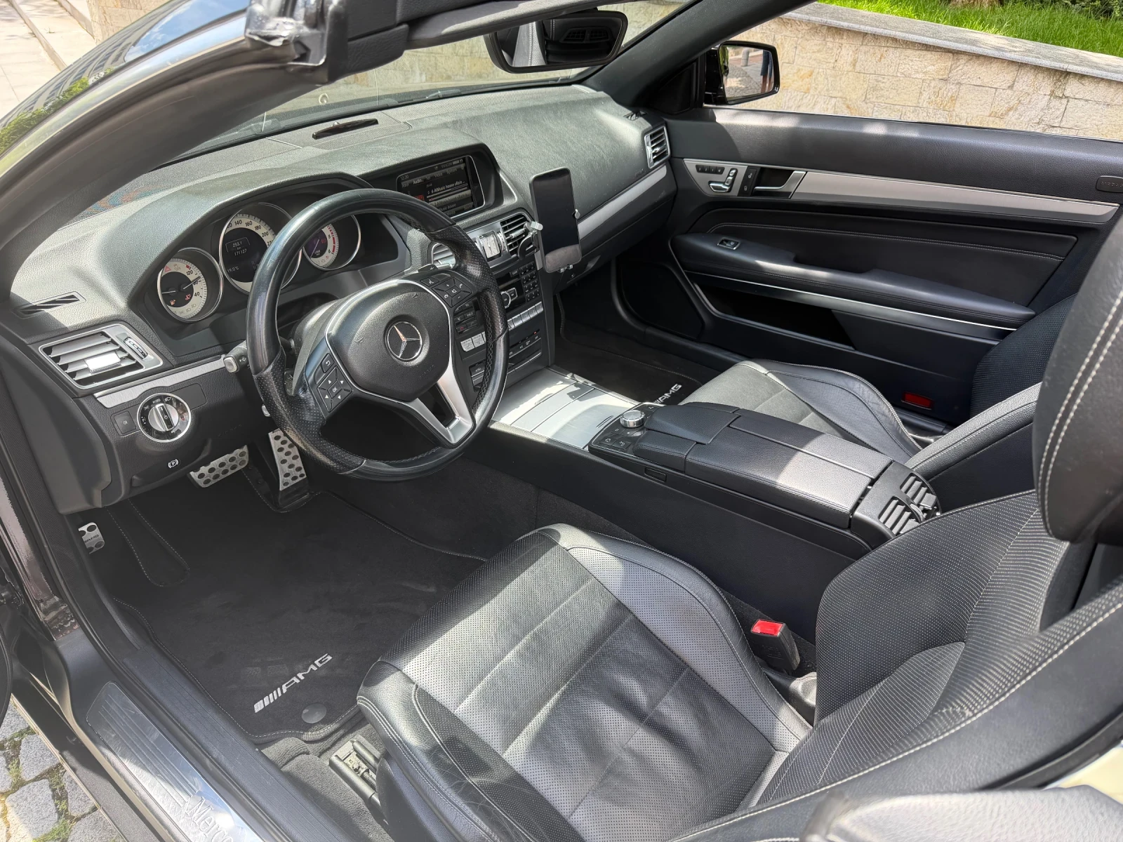 Mercedes-Benz E 350 Cabriolet , снимка 11 - Автомобили и джипове - 54891556