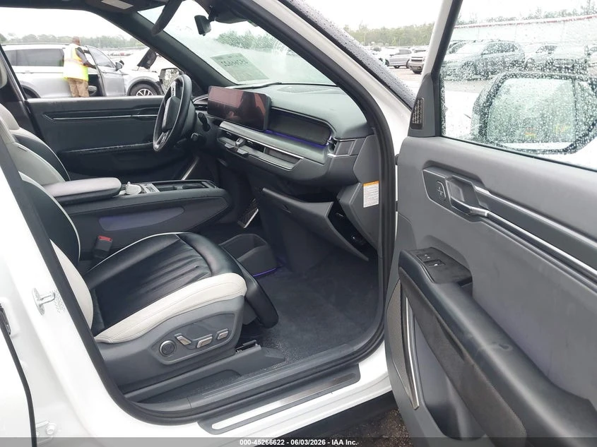 Kia EV9 Gt-Line, снимка 5 - Автомобили и джипове - 54906256