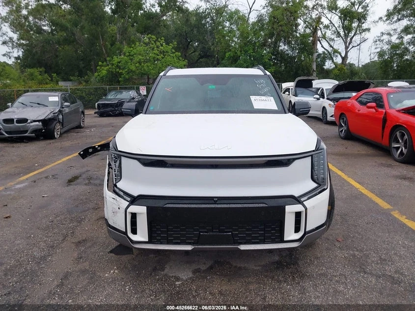 Kia EV9 Gt-Line, снимка 12 - Автомобили и джипове - 54906256