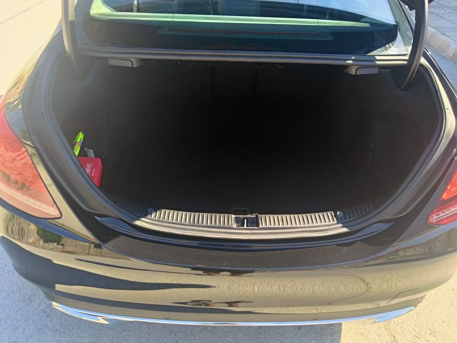Mercedes-Benz C 200, снимка 7 - Автомобили и джипове - 55043532