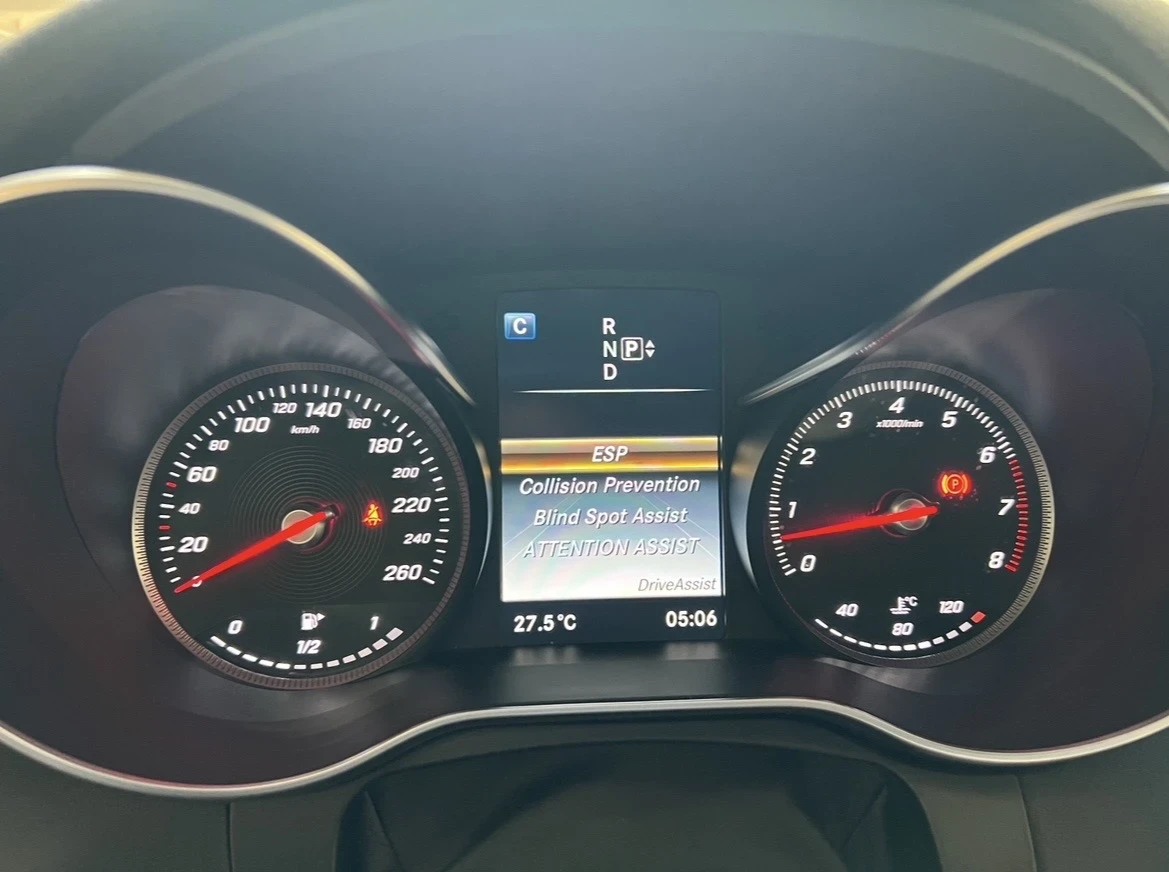 Mercedes-Benz C 400 4matic * Burmaster * PANO * AMG Line , снимка 10 - Автомобили и джипове - 55465969
