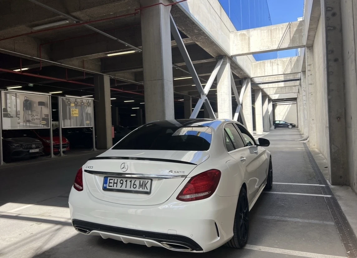 Mercedes-Benz C 400 4matic * Burmaster * PANO * AMG Line , снимка 7 - Автомобили и джипове - 55465969