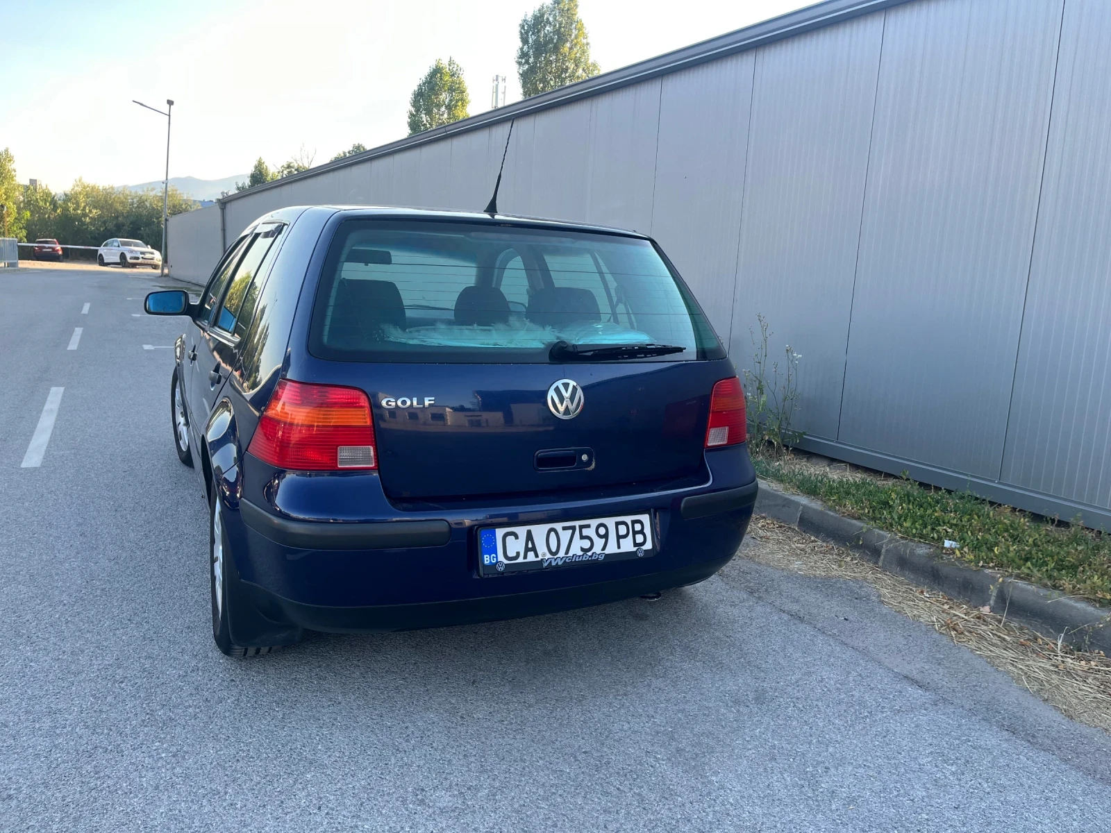 VW Golf TDI 90, снимка 4 - Автомобили и джипове - 55697817