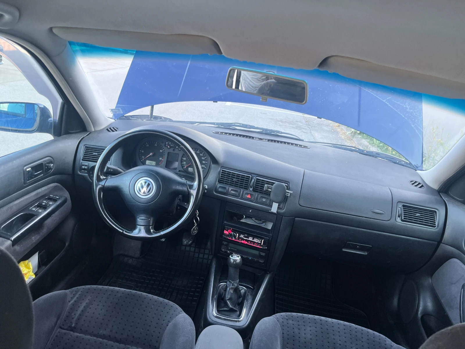 VW Golf TDI 90, снимка 10 - Автомобили и джипове - 55697817