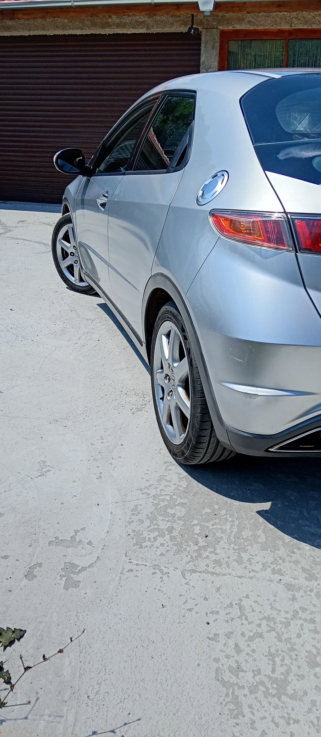 Honda Civic 2.2i ctdi, снимка 4 - Автомобили и джипове - 55889897