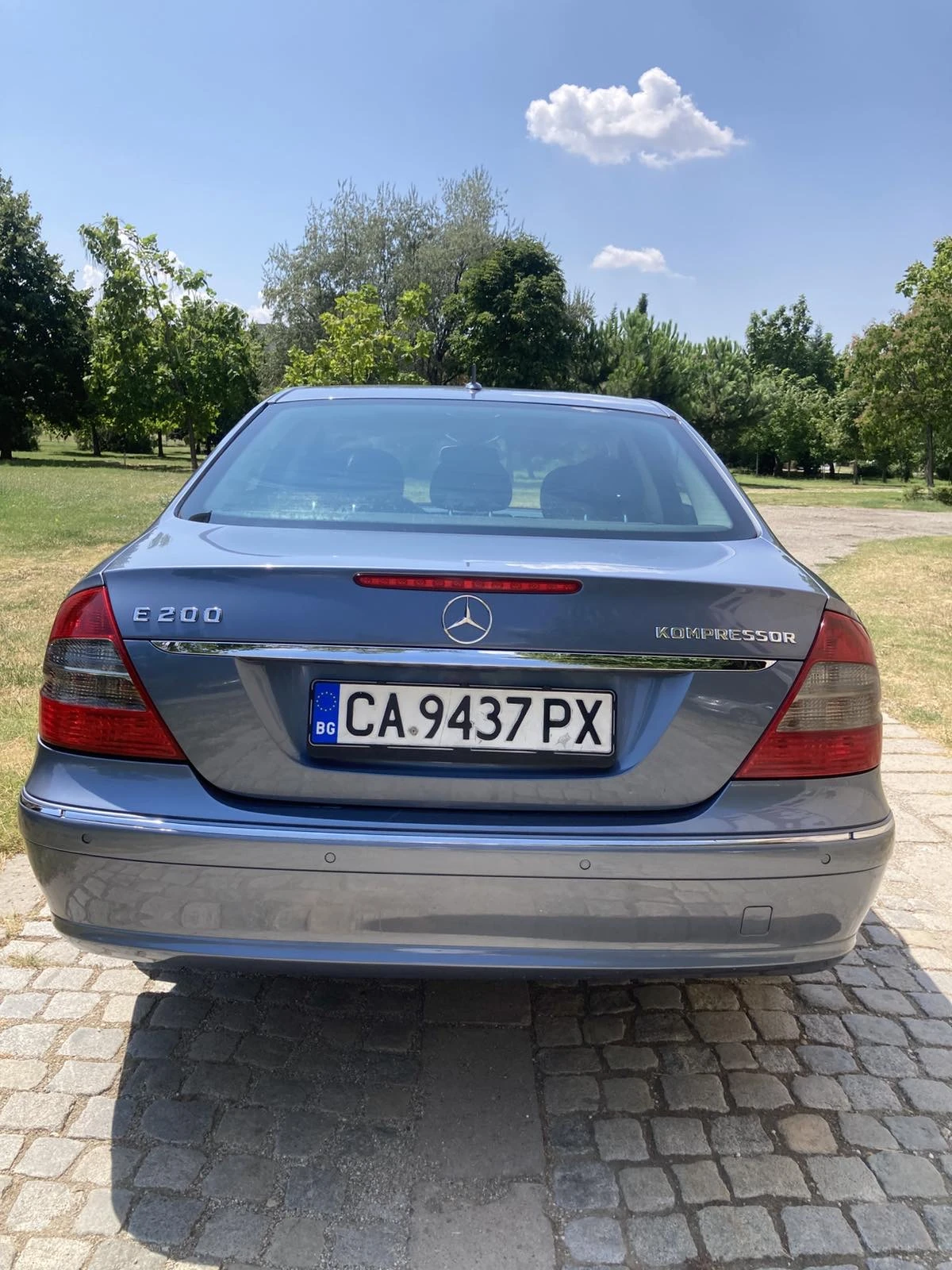 Mercedes-Benz E 200 Kompressor Фейслифт Автоматик, снимка 4 - Автомобили и джипове - 56048756