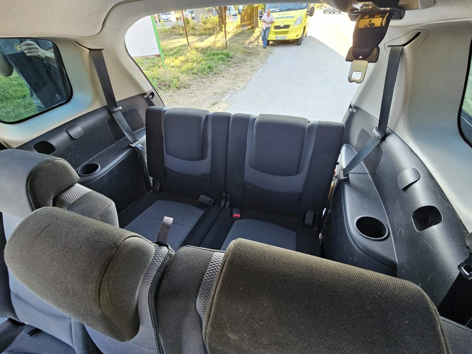 Mazda 5, снимка 11 - Автомобили и джипове - 56166971