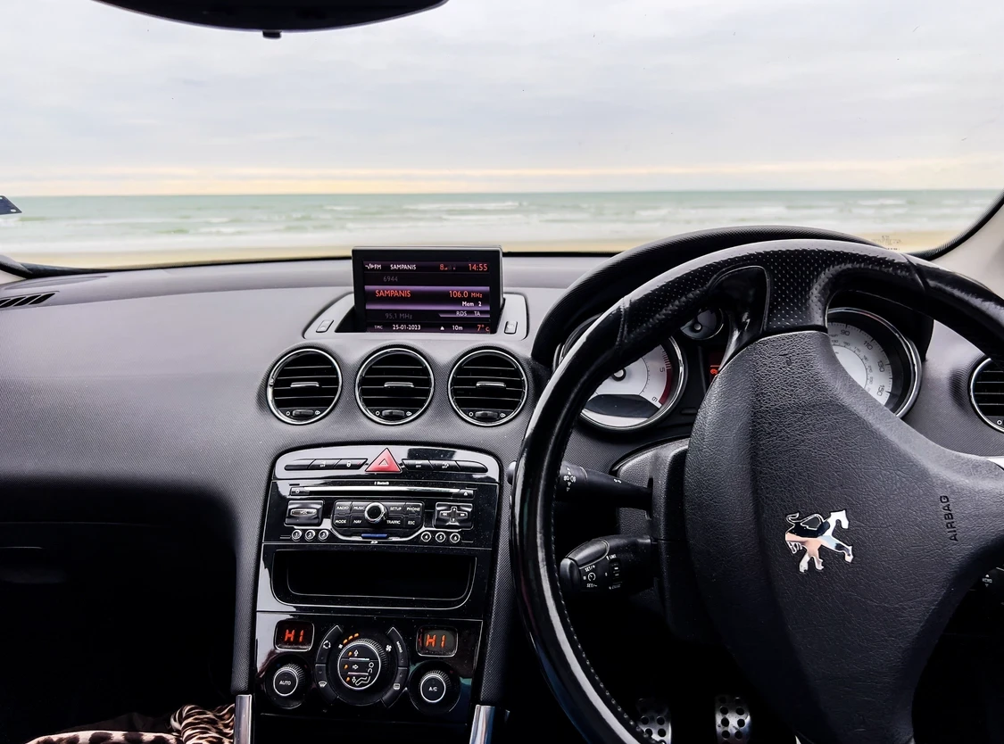 Peugeot 308, снимка 4 - Автомобили и джипове - 56537022