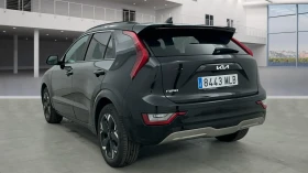 Kia Niro 65KWH/DRIVE/KEYLESS/MERIDIAN/AMBIENT/ГАРАНЦИЯ, снимка 3