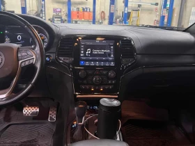 Jeep Grand cherokee * High Altitude* АВТОКРЕДИТ БЕЗ ПЪРВОНАЧАЛНА ВНОСК, снимка 9