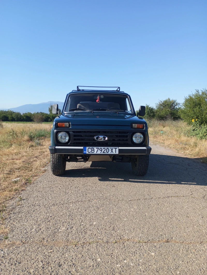 Lada Niva 1.9 TD, снимка 14 - Автомобили и джипове - 49523916