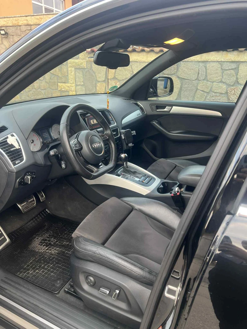 Audi SQ5, снимка 4 - Автомобили и джипове - 52361535