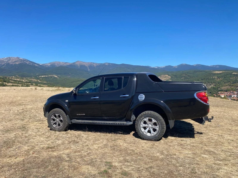 Mitsubishi L200, снимка 2 - Автомобили и джипове - 52125449