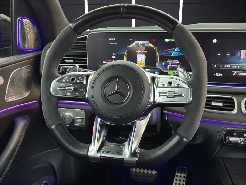 Mercedes-Benz GLE 63 S AMG BURMESTER 3D* 22* PANO* DISTR* 360* EXCLUSIVE* , снимка 9 - Автомобили и джипове - 52102119
