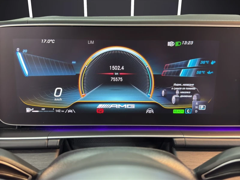 Mercedes-Benz GLE 63 S AMG BURMESTER 3D* 22* PANO* DISTR* 360* EXCLUSIVE* , снимка 10 - Автомобили и джипове - 52102119