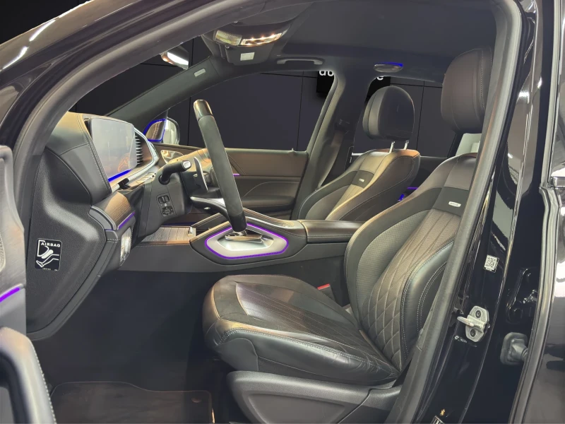 Mercedes-Benz GLE 63 S AMG BURMESTER 3D* 22* PANO* DISTR* 360* EXCLUSIVE* , снимка 8 - Автомобили и джипове - 52102119