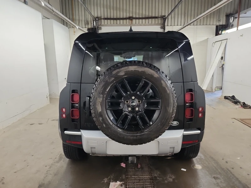 Land Rover Defender 110 S AWD, снимка 6 - Автомобили и джипове - 53170741