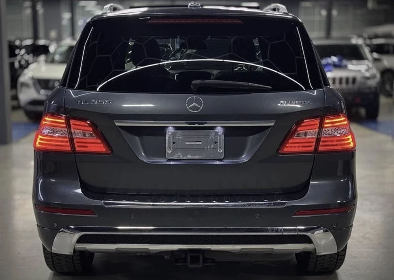 Mercedes-Benz ML 350 BLUETEC * * ЧЕРЕН САЛОН * * CARFAX * * АВТО КРЕДИТ, снимка 3 - Автомобили и джипове - 53348117