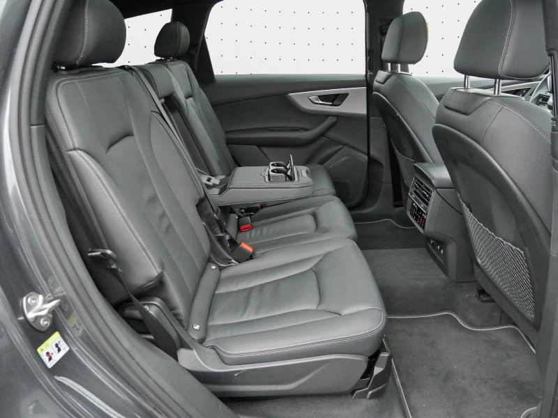 Audi Q7 50TDI* S-LINE* HUD* 360 CAM* PANO* DISTR* KEYLESS*, снимка 16 - Автомобили и джипове - 53369996