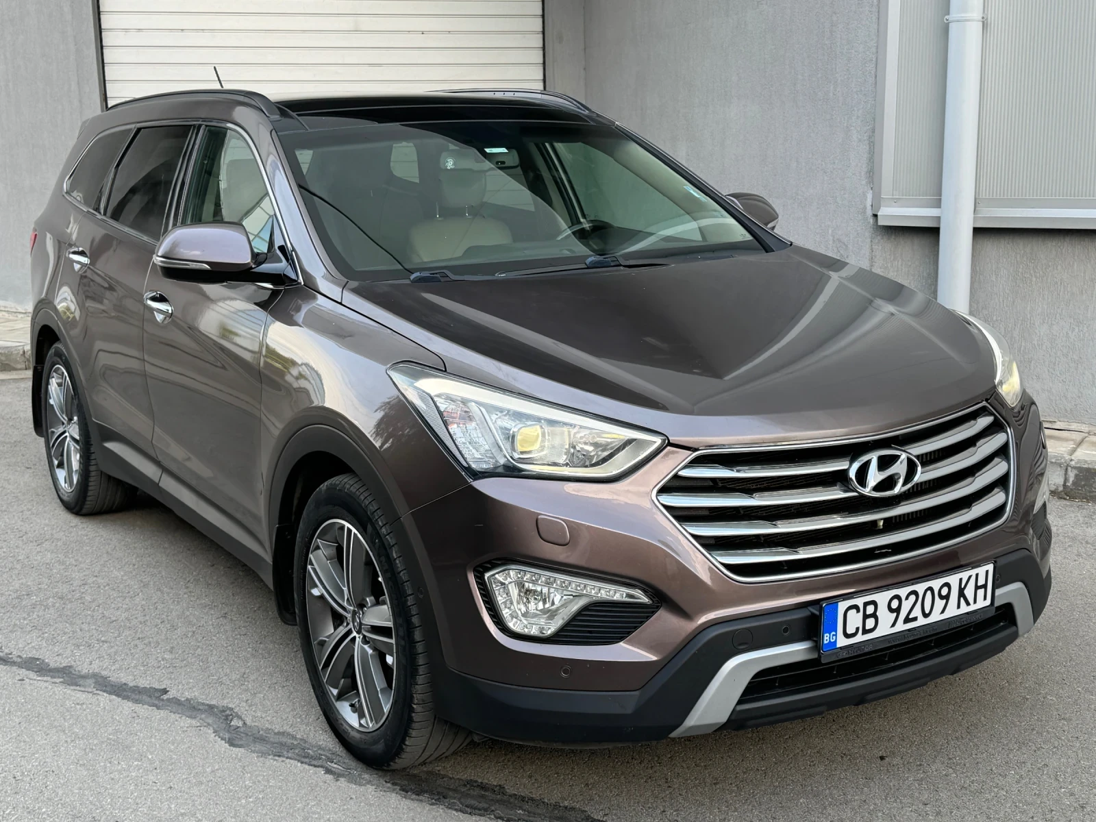 Hyundai Santa fe GRAND 2.2CRDI 4WD - изображение 3