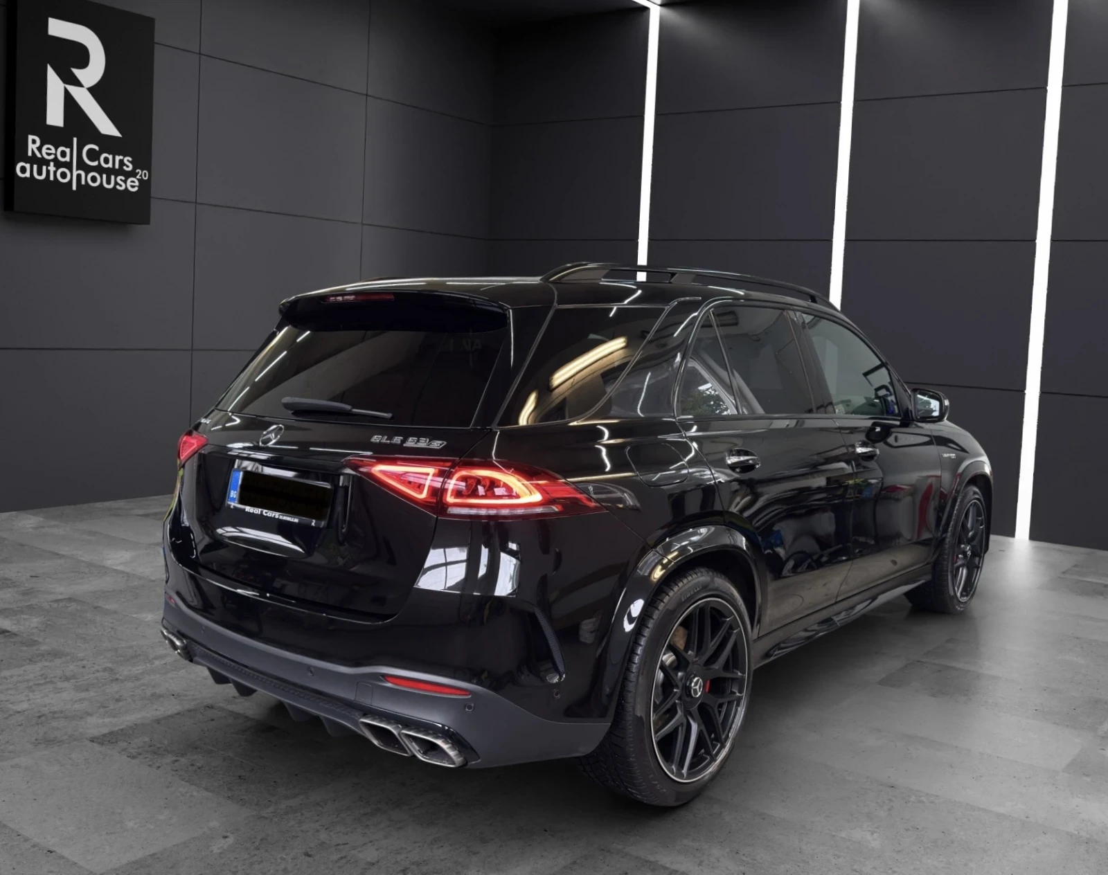 Mercedes-Benz GLE 63 S AMG BURMESTER 3D* 22* PANO* DISTR* 360* EXCLUSIVE*  - изображение 4