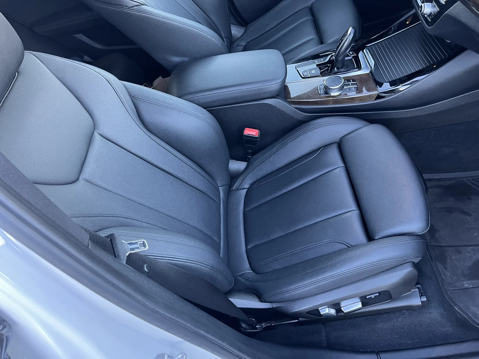 BMW X3 3.0i - изображение 8