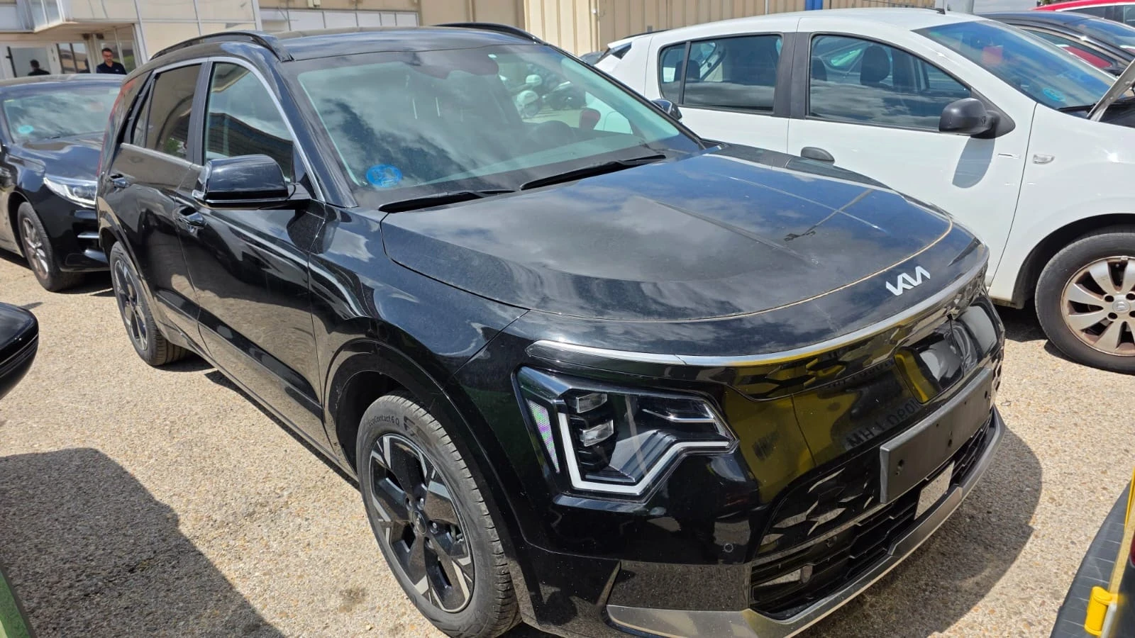 Kia Niro 65KWH/DRIVE/KEYLESS/MERIDIAN/AMBIENT/ГАРАНЦИЯ