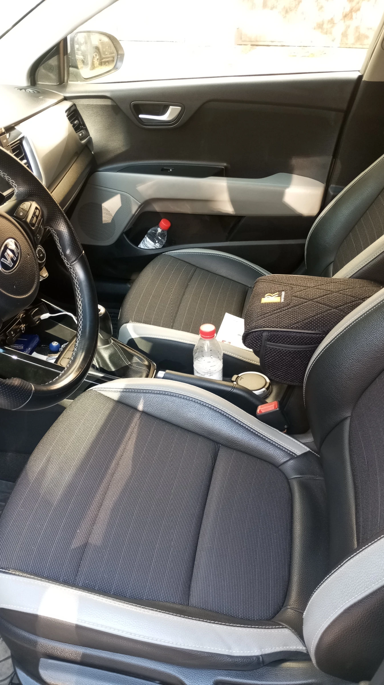 Kia Stonic 1.4LPG, 91000km, снимка 9 - Автомобили и джипове - 54184057