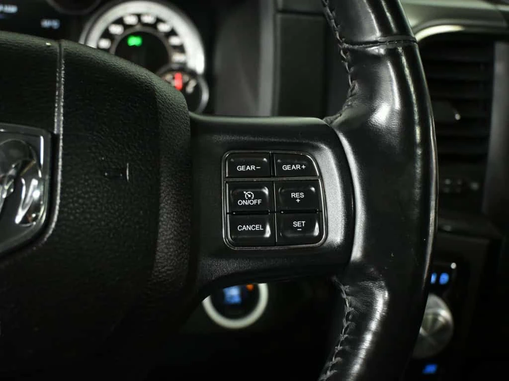 Dodge RAM 1500 * Sport * CARFAX * ЦЕНА ДО БГ, снимка 15 - Автомобили и джипове - 54591246